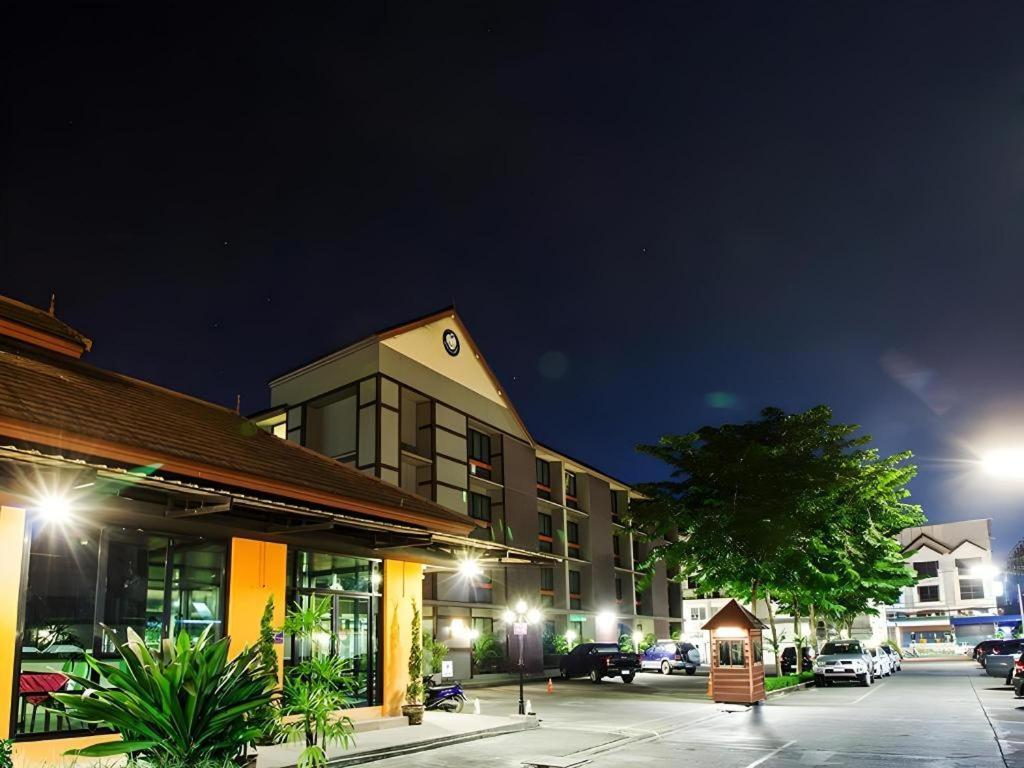 B2 Chiang Rai Boutique & Budget Exterior foto